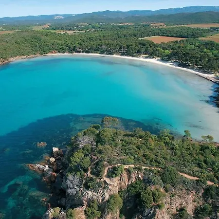 Mazet Gaspard Climatise Pour 7 Personnes Sur Le Domaine De Valcros A Les-maures
