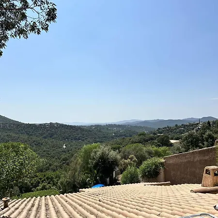 Mazet Gaspard Climatise Pour 7 Personnes Sur Le Domaine De Valcros A Les-maures Villa
